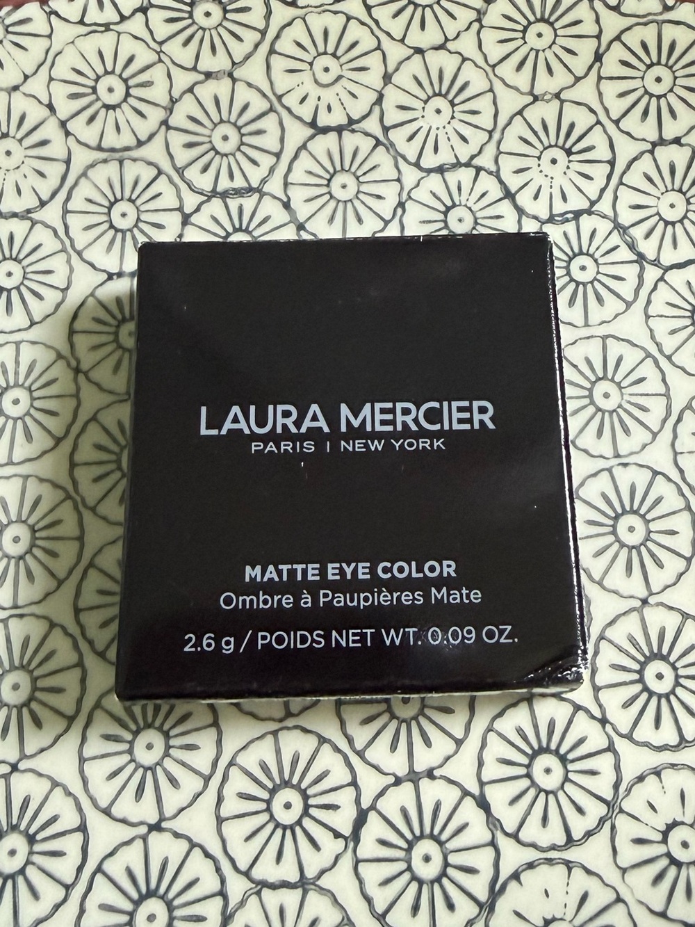 LAURA MERCIER Matte Eye Shadow - Café Au Lait NEW